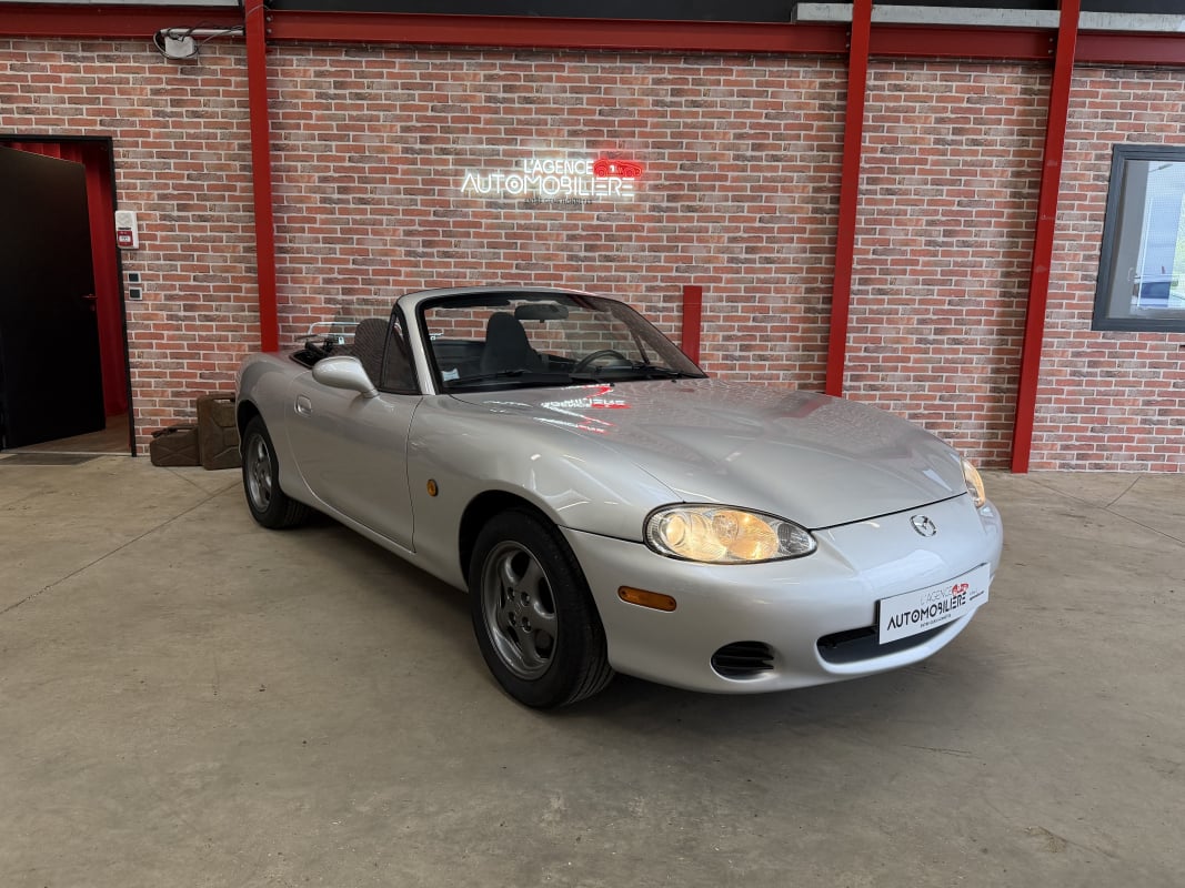 Mazda MX5 Mazda MX-5 NBFL 1.6 110 ch – 2002 – 173 000 km