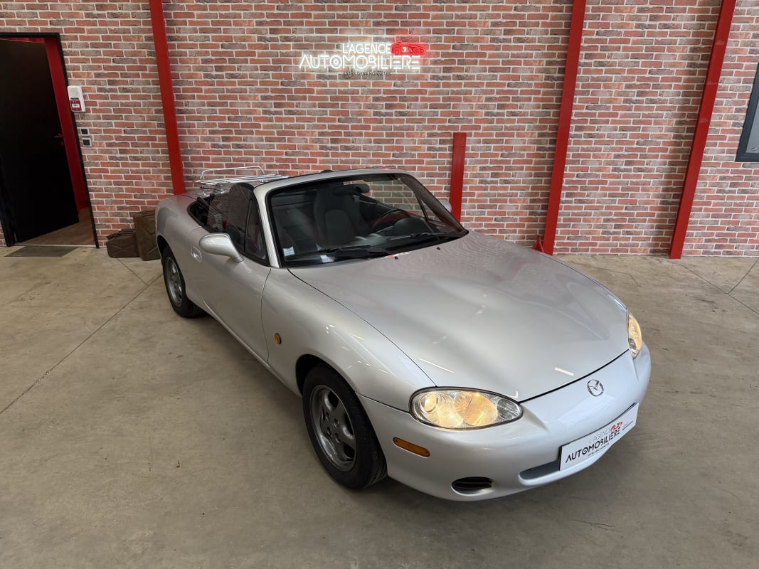 Mazda MX5 Mazda MX-5 NBFL 1.6 110 ch – 2002 – 173 000 km — 2