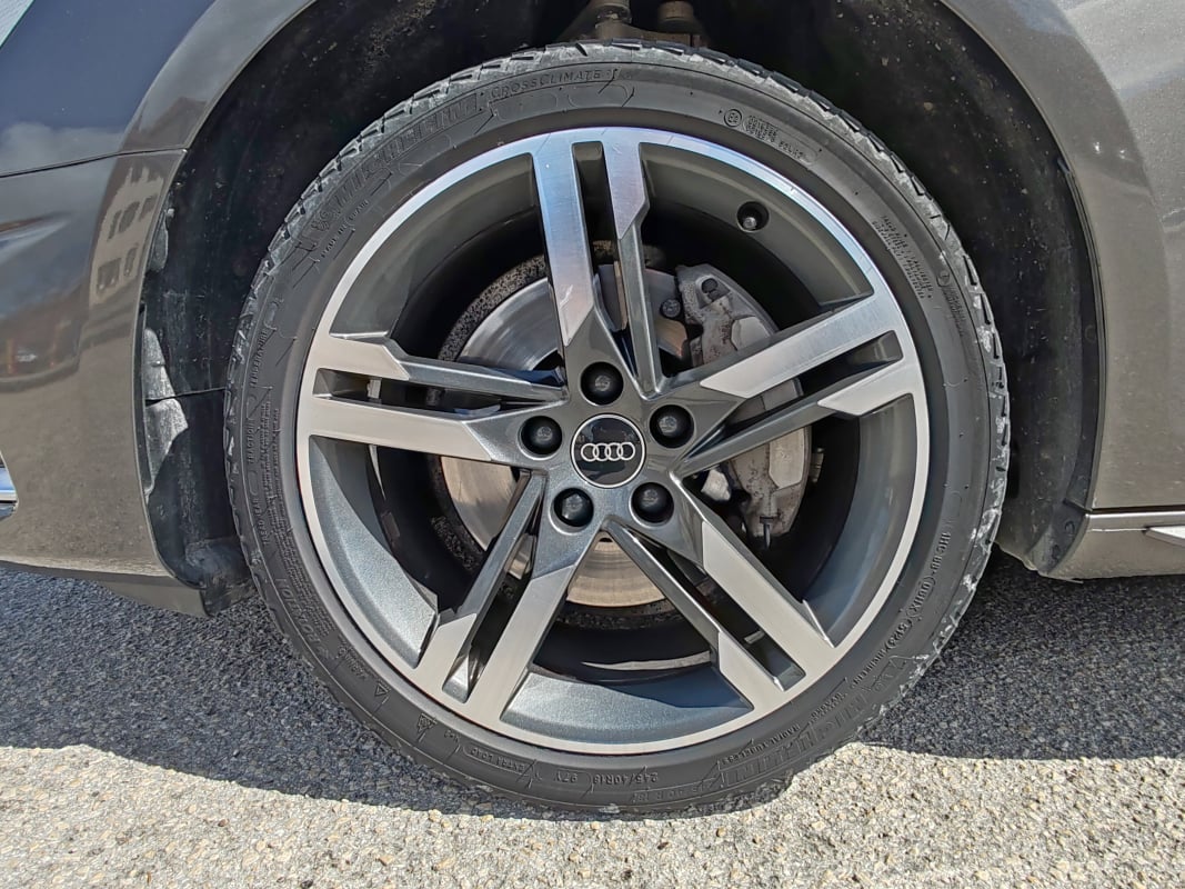 Audi A4 Avant 2.0 TDI AVUS QUATTRO 204ch BVA — 35