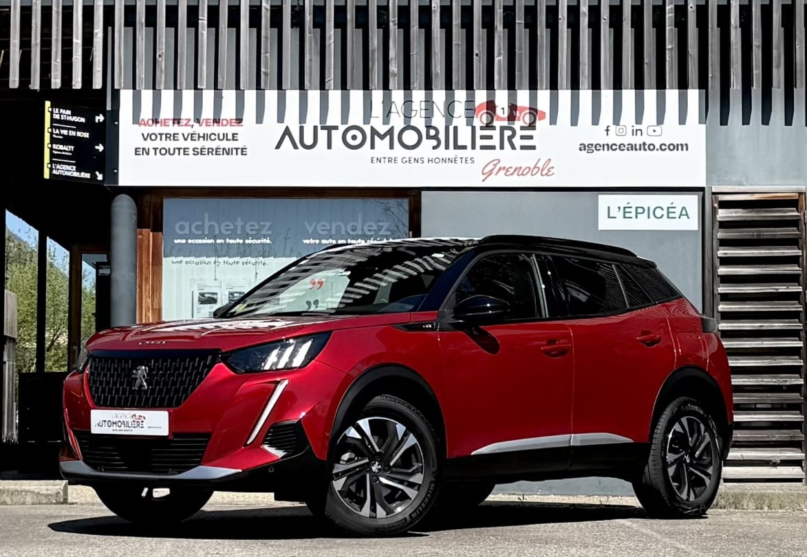 Peugeot 2008 BlueHDI 130ch GT EAT8 / Sièges chauffants - Entretien Peugeot — 1