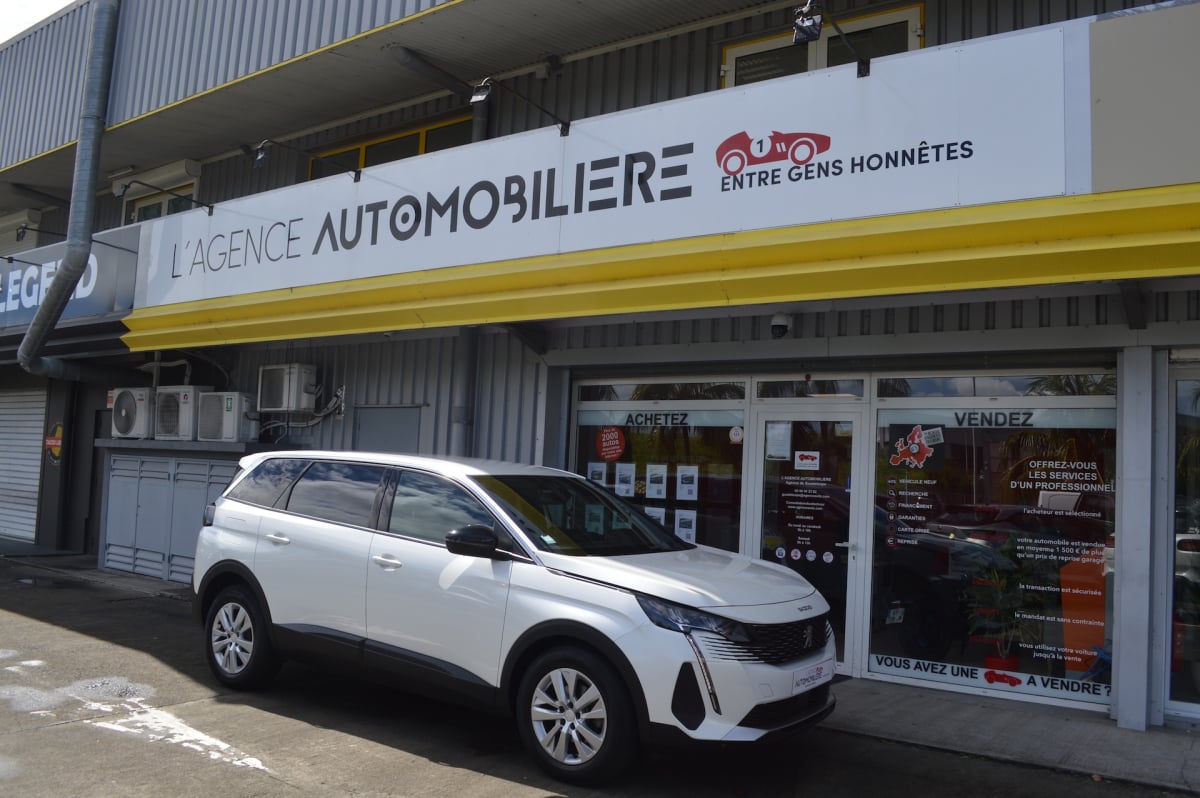 Peugeot 5008 1.2L 130 S&S ACTIVE PACK EAT8 — 1