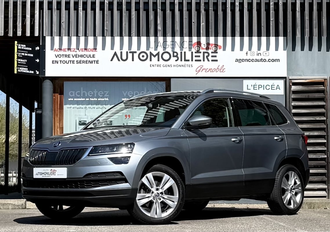 Skoda Karoq 1.5 TSI 150ch Style / 1°Main - Suivi Skoda & Attelage Elec — 1