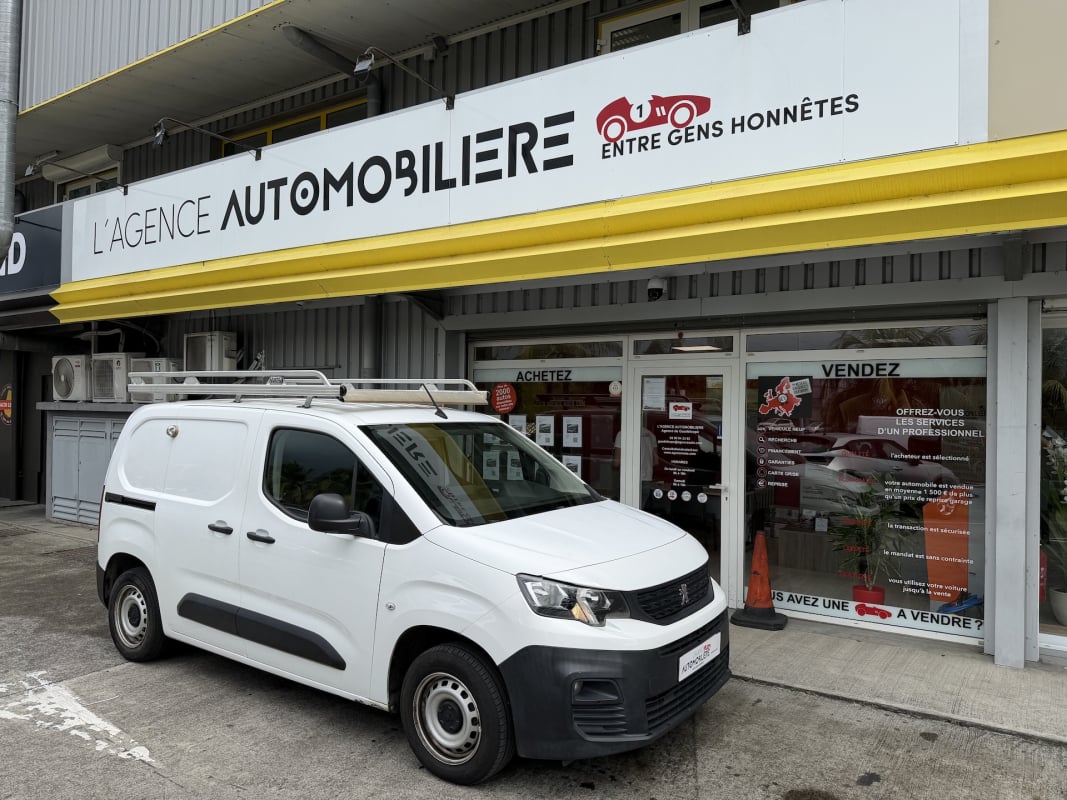 Peugeot Partner 1.5 BLUEHDI 75 S&S STANDARD PREMIUM 3PL — 1