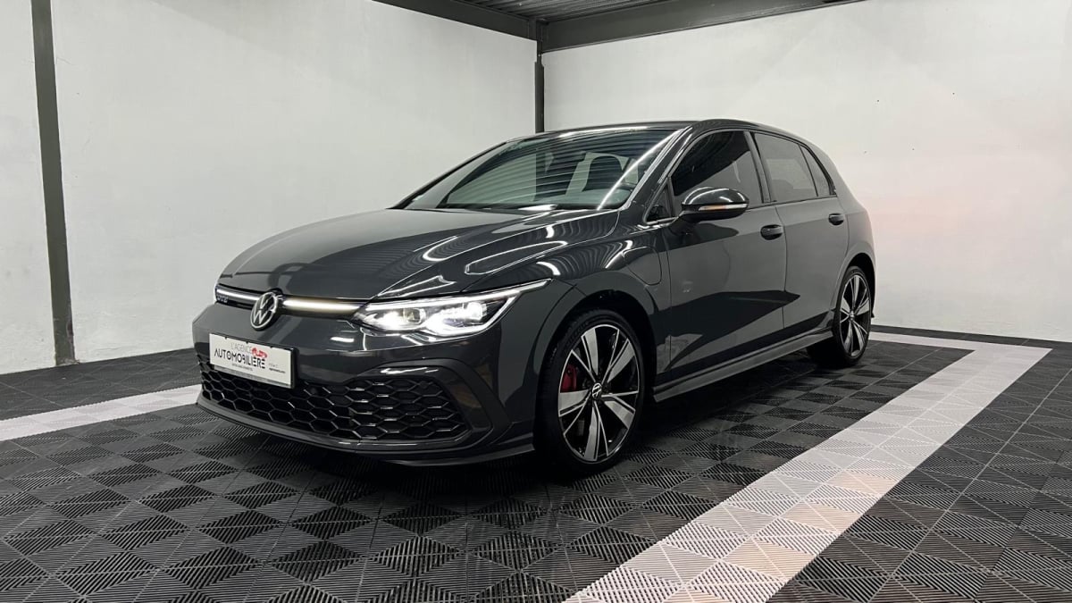 Volkswagen GOLF VIII GTE 1.4 eHybrid rechargeable 245 DSG