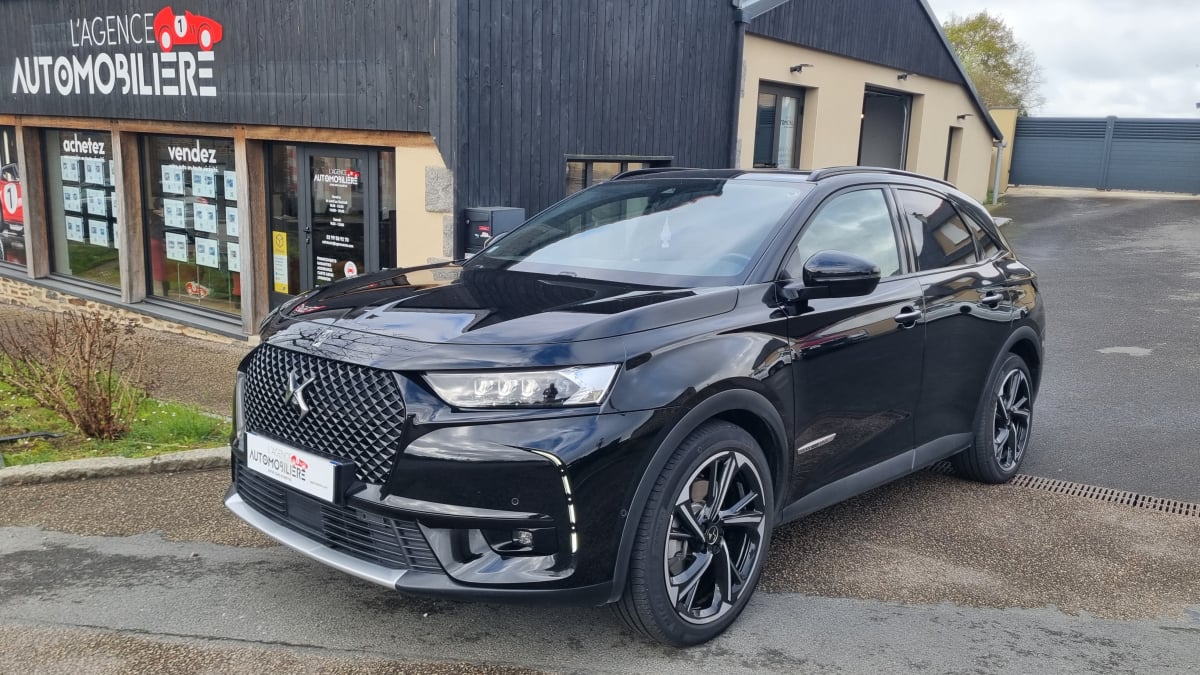 DS DS7 CROSSBACK HYBRIDE E-TENSE 300 EAT8 LOUVRE — 1