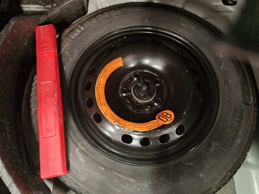 Jeep Renegade Renegade 1.6 MultiJet S&S 120ch Longitude Business Garantie 12 mois — 32