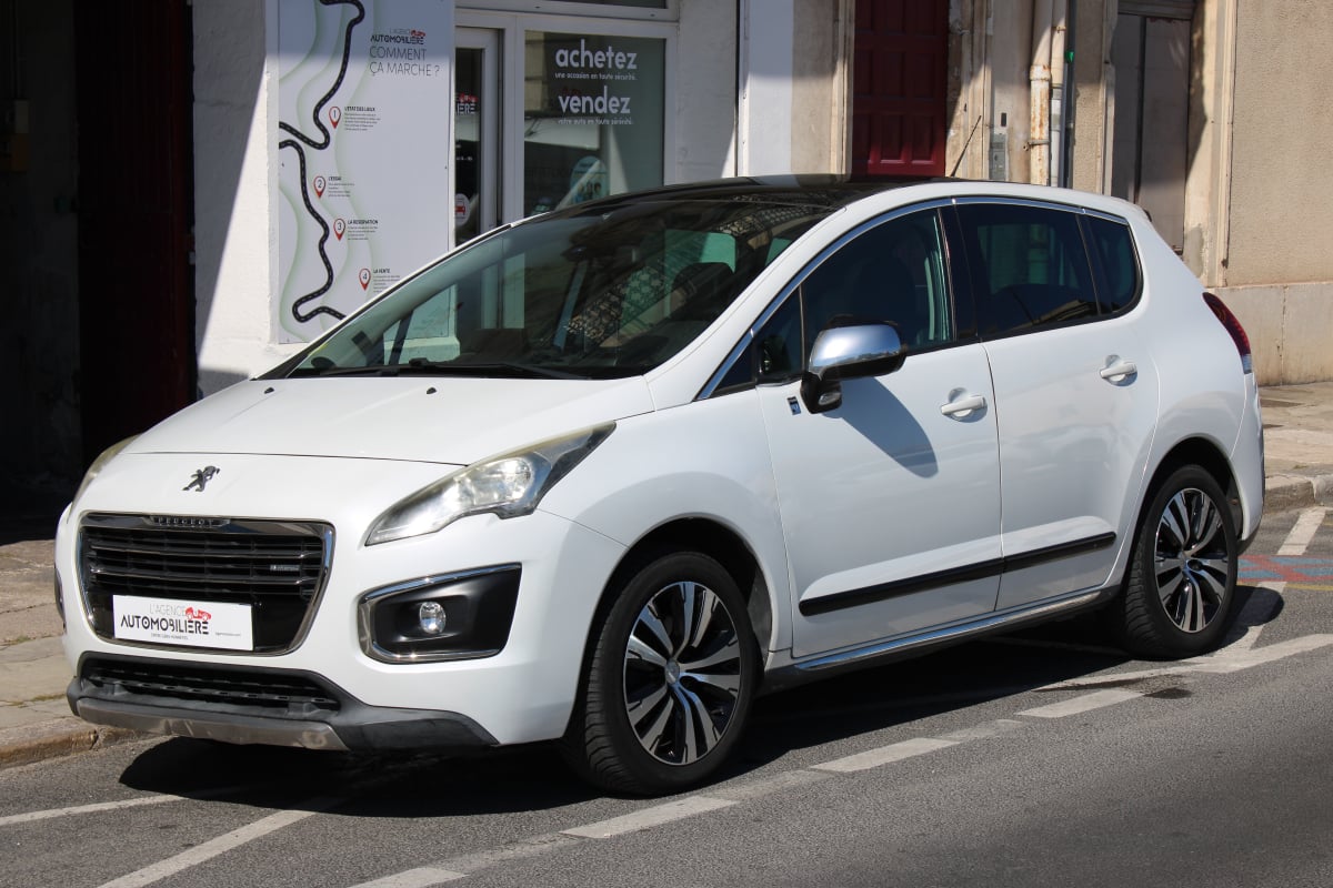 Peugeot 3008 GENERATION-I 2.0 E-HDI HYBRID4 200H 165 FULL-HYBRID ALLURE 4X4 BVA ( Affichage tête haute, Caméra de recul ... ) — 1