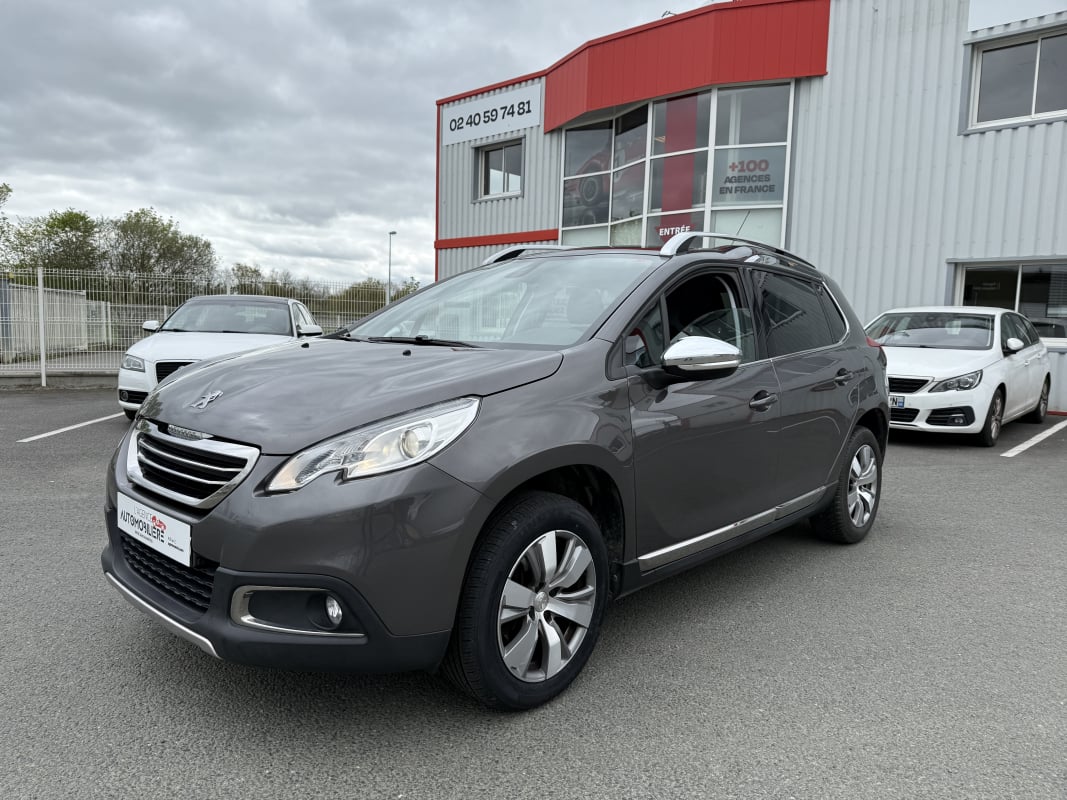 Peugeot 2008 1.2 110CH S&S ALLURE | 1ère Main | GARANTIE 6 MOIS — 1