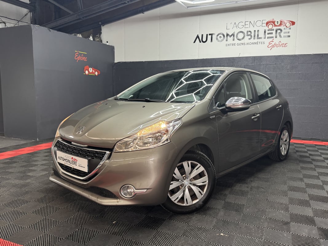 Peugeot 208 1.2 VTI Urban Soul 4.0 CV — 1