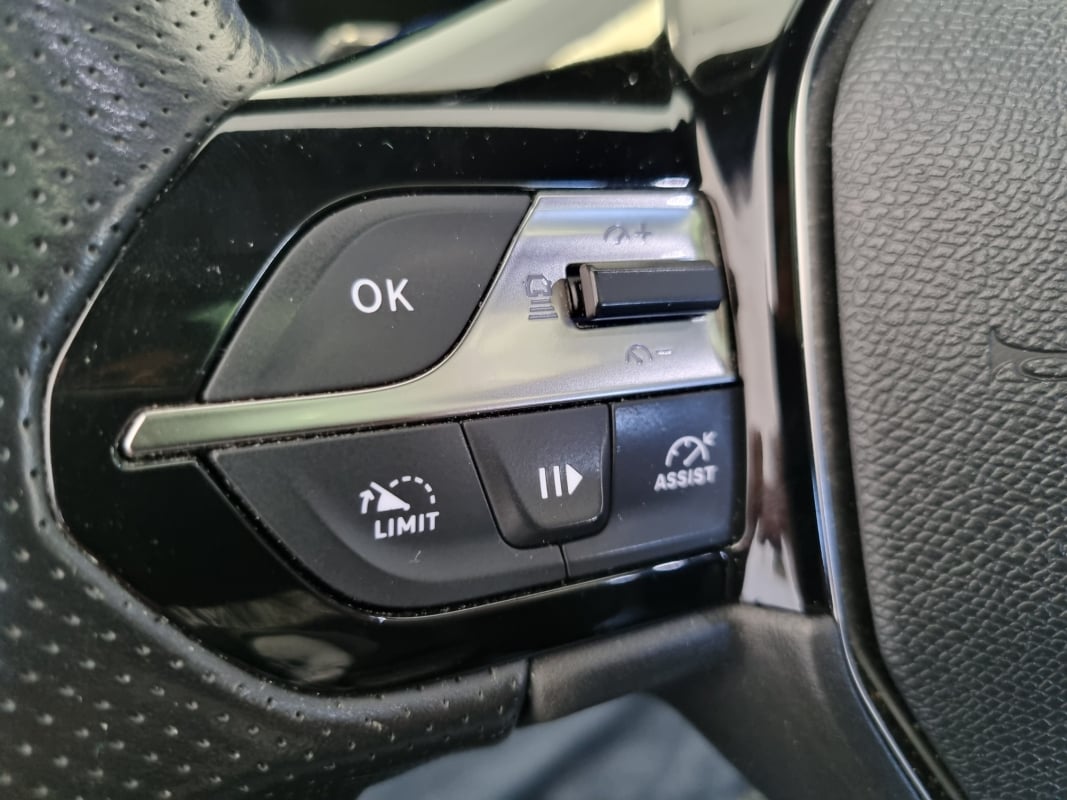 Peugeot 308 SW 1,5 BLUE HDI 130 GT Pack EAT 8 TOIT OUVRANT — 32