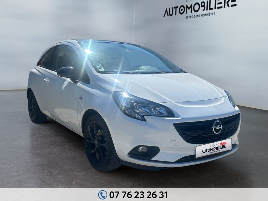 Opel Corsa 1.4L 100 CV BLACK EDITION — 1