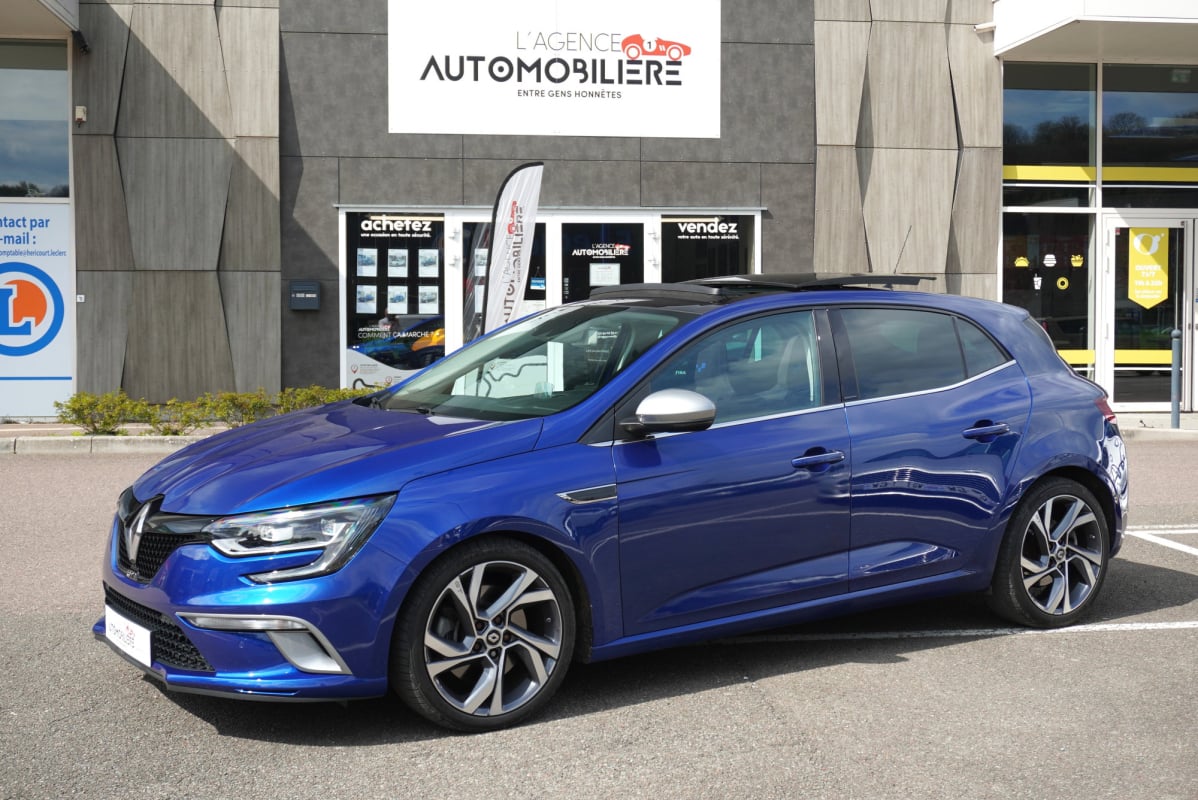 Renault Megane GT 1.6 TCe 205 ch EDC7 Toit Ouvrant — 1