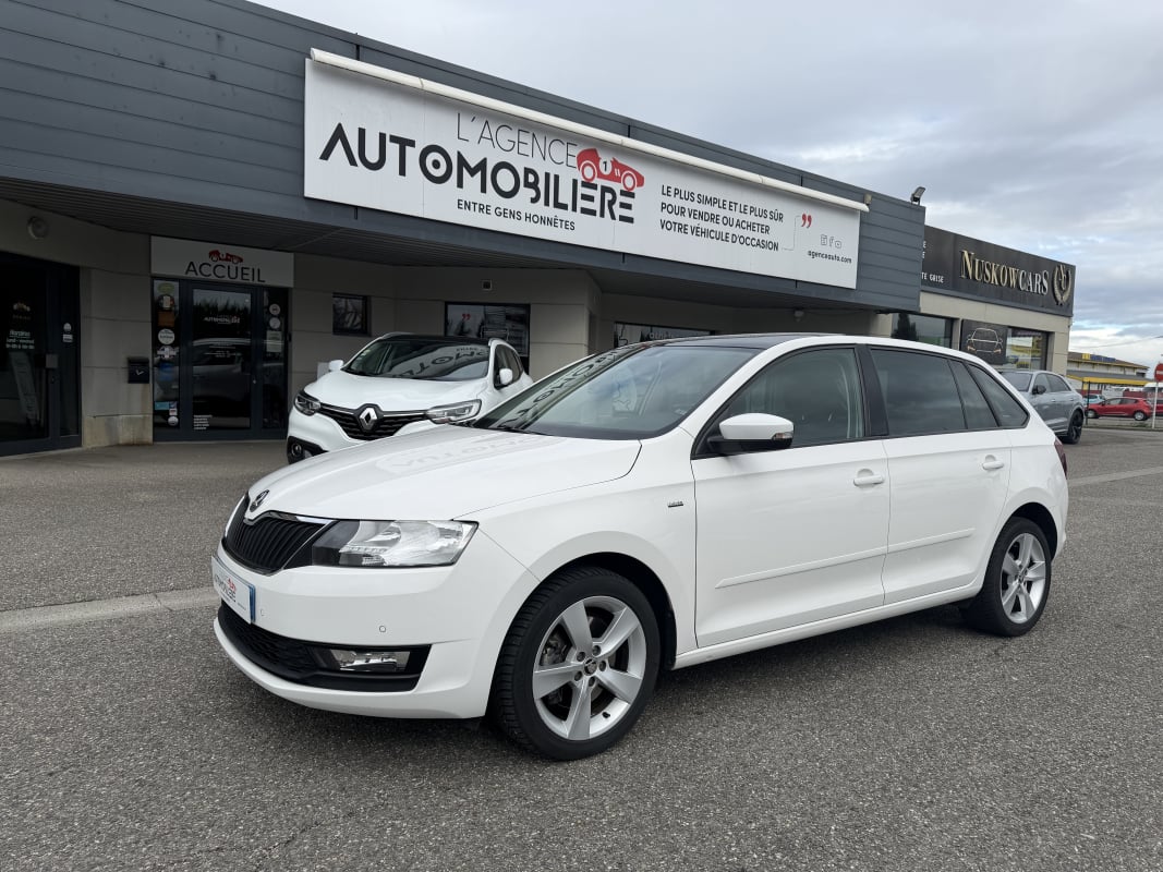 Skoda Rapid 1.0 tsi 110 clever — 1