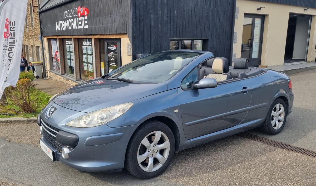 Peugeot 307 307 CC NAVTEQ 2.0 HDI 136cv BVM6 — 1