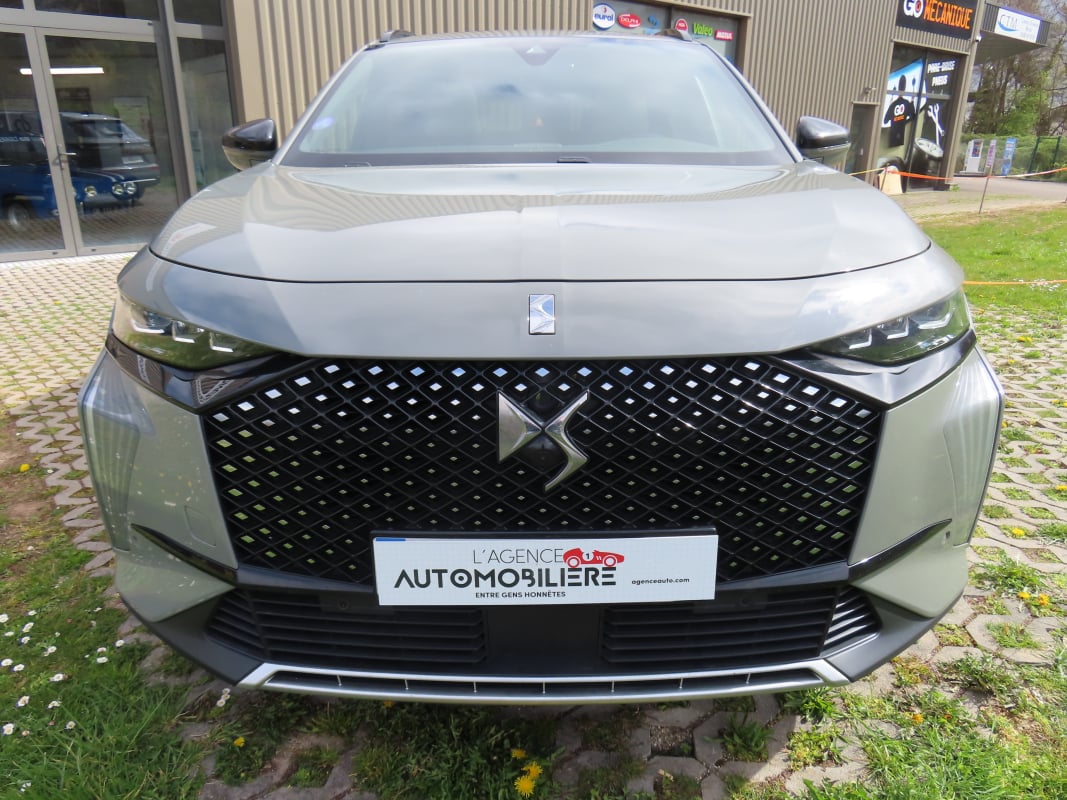 DS DS7 1.6 16V Hybrid Rechargeable Opera 225Cv — 2
