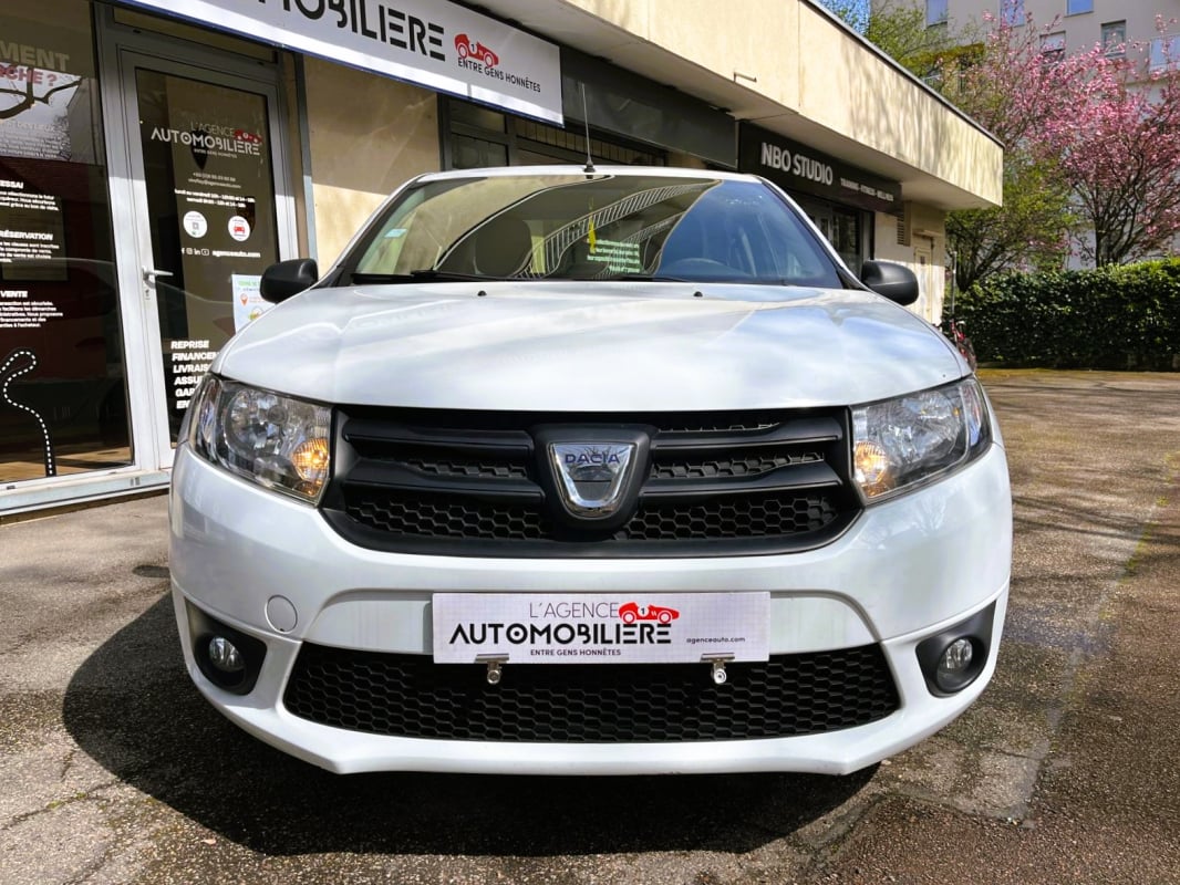 Dacia Logan II 1.2 16V 75 LOGAN EURO6 DISTRIBUTION EFFECTUEE — 2
