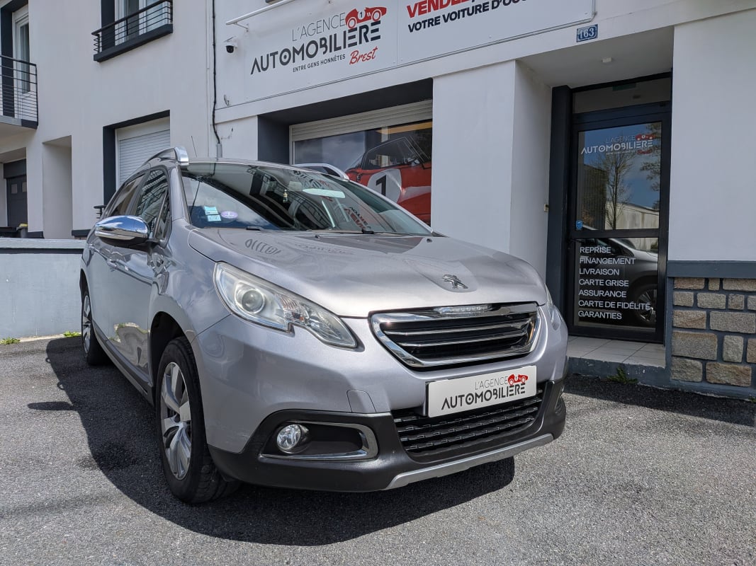 Peugeot 2008 GENERATION 1.2PT 80CH STYLE — 1