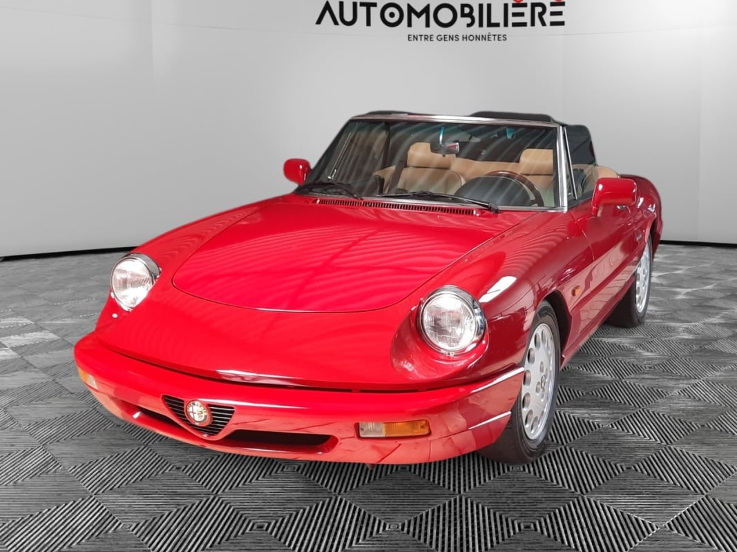 Alfa Romeo Spider VENDU2.0 i — 1