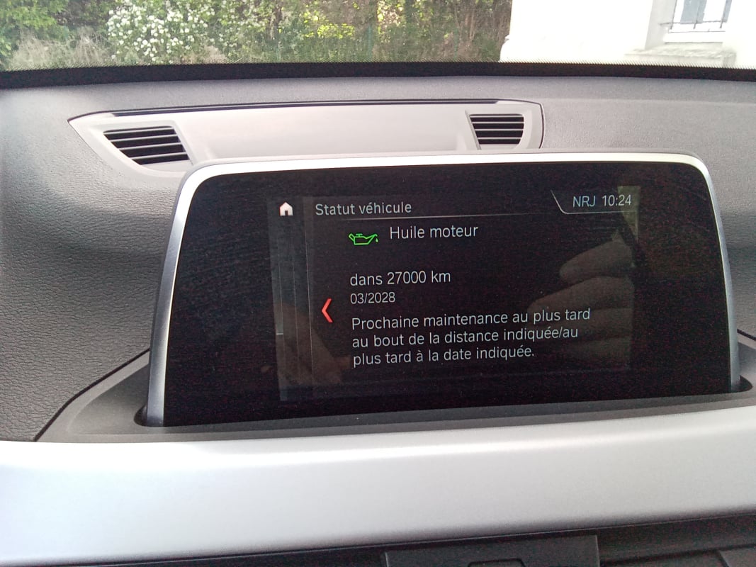 BMW X1 18D 2L 150 SDRIVE LOUNGE F48 — 27