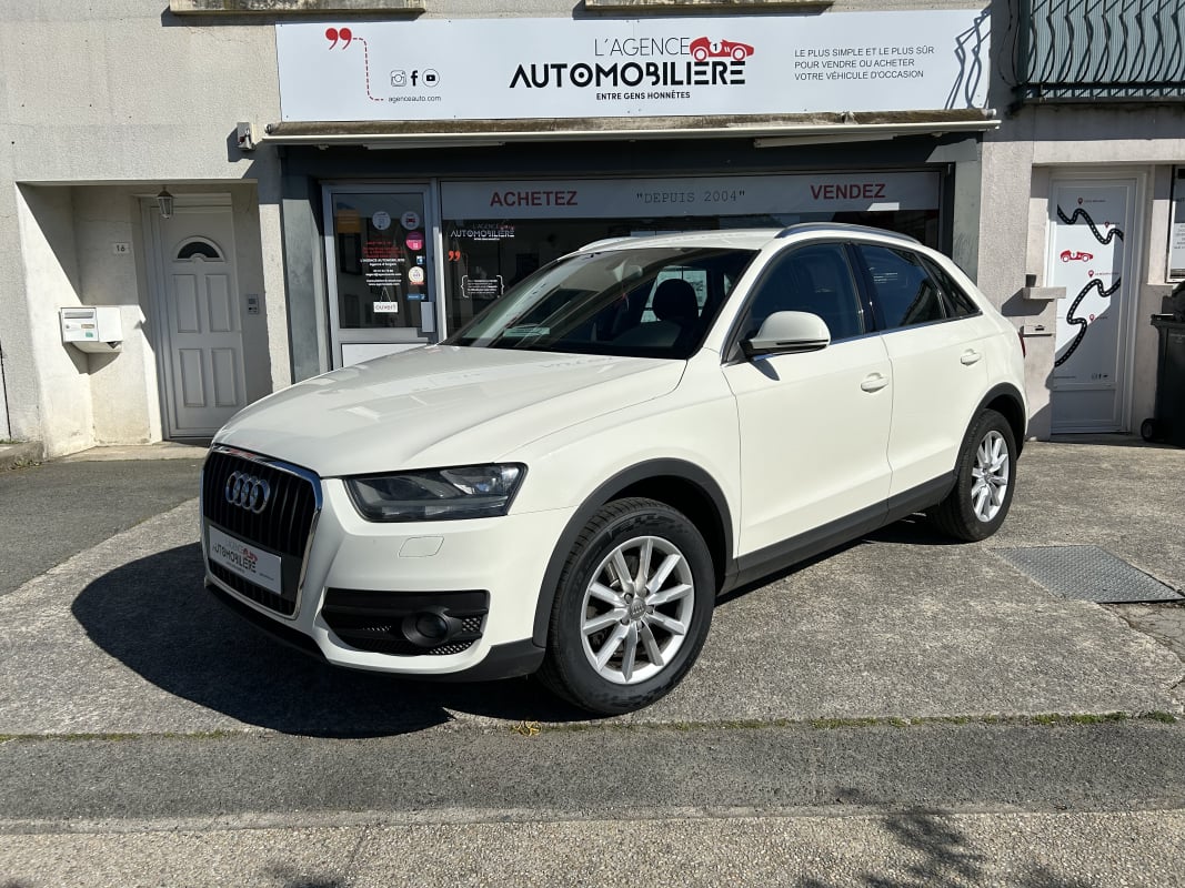 Audi Q3 2.0 TDI 140 cv - Ambiente