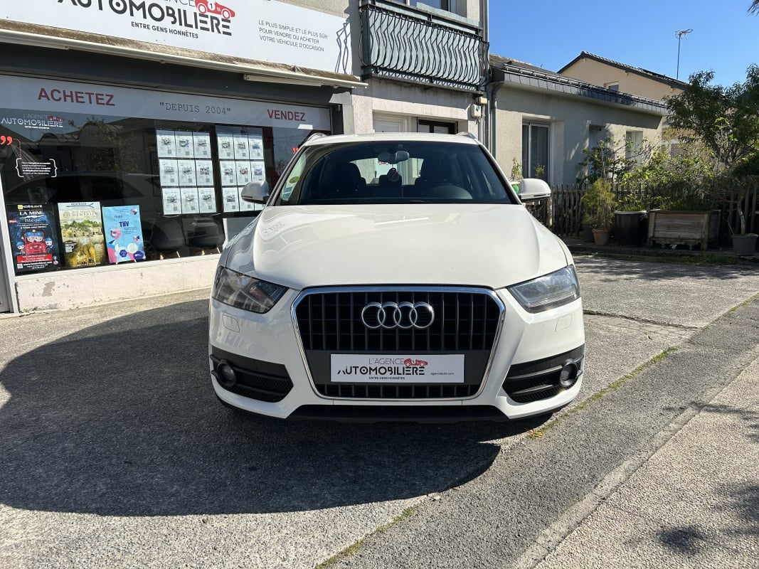 Audi Q3 2.0 TDI 140 cv - Ambiente — 2