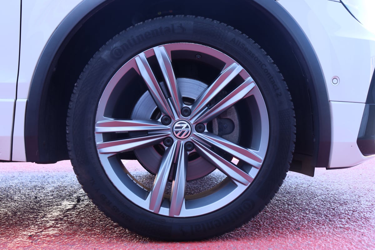 Volkswagen Tiguan 2.0 TSI 180 R-Line 4Motion DSG7 (TO, Carplay, Caméra, ACC...) — 35