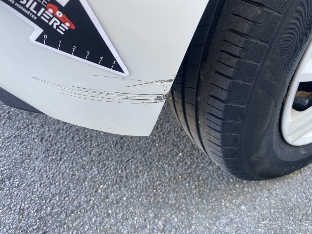 Volkswagen Polo VI 1.0 65 TRENDLINE — 35