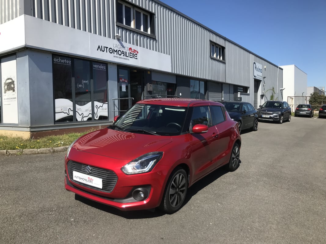 Suzuki Swift V 1.0 Boosterjet 12V 111 cv Boîte auto MOTEUR CHAINE — 1