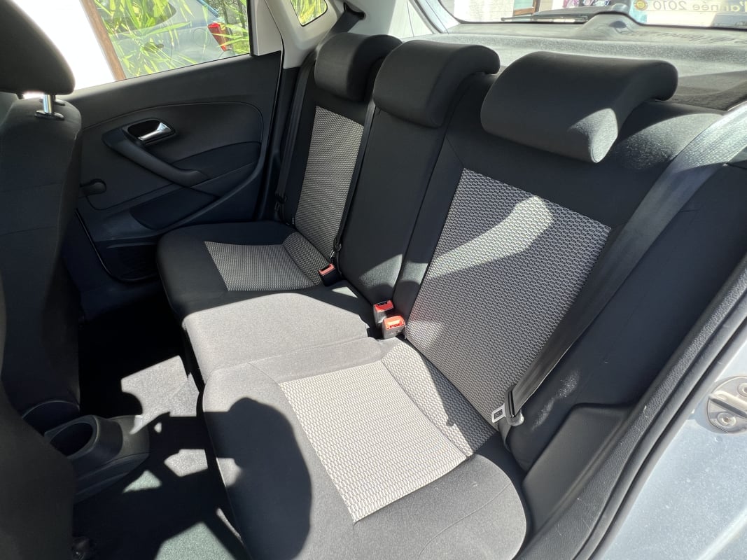 Volkswagen Polo 1.2 70ch Trendline 5P 92500 kms — 37