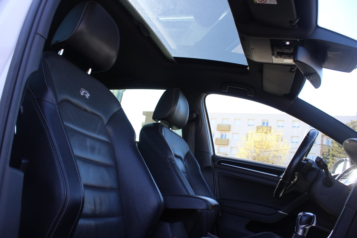 Volkswagen Golf 7R VII 2.0 TSI 300 CH BlueMotion Technology R TOIT OUVRANT — 33