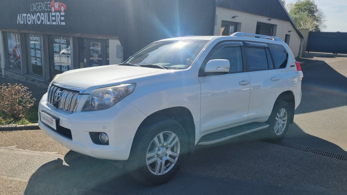 Toyota Land Cruiser KDJ150 60e ANNIVERSARY 190D 4D FAP BVA 5P — 1
