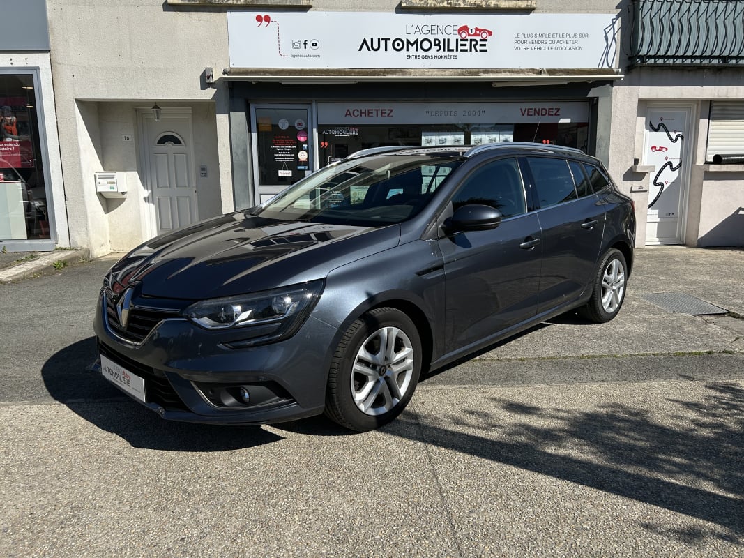 Renault Megane IV Estate 1.5 dCi 95 cv Business - Suivi Renault — 1