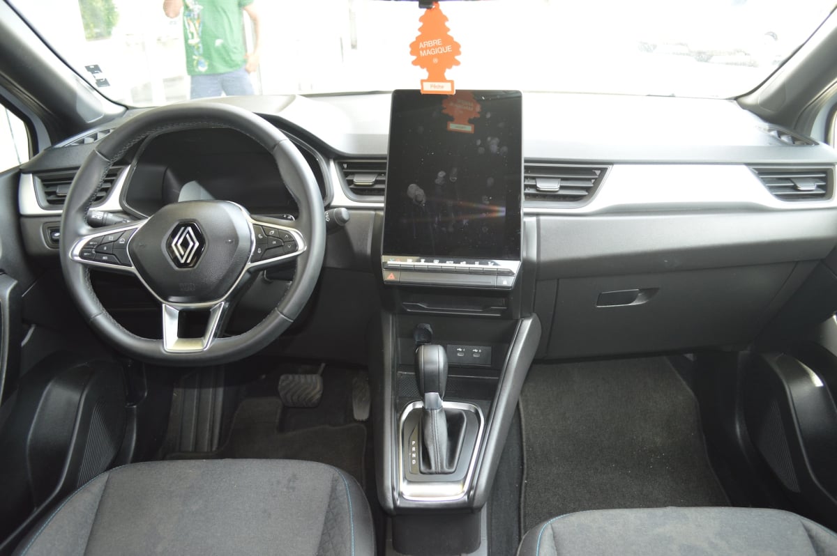Renault CAPTUR II 1.3 MILD HYBRID 160 EDC GSR2 EVOLUTION — 16