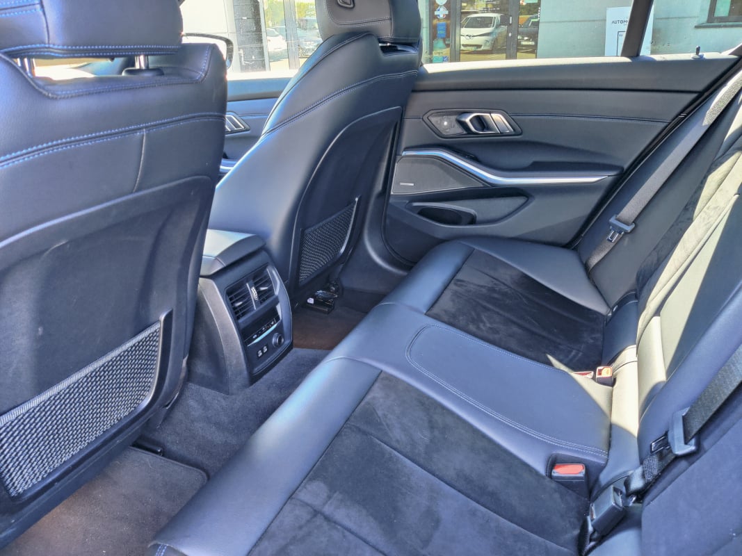 BMW Bmw Serie 3 330XDrive 265 ch M SPORT BVA8 — 19