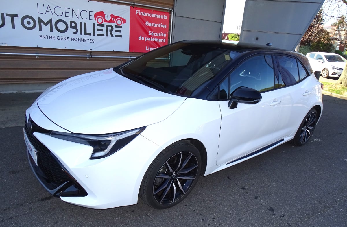 Toyota Corolla HYBRID FULL-HYBRID GR-SPORT — 1