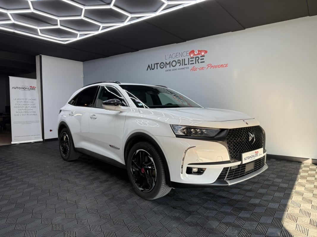 DS DS7 CROSSBACK 1.6i Hybrid E-Tense 4X4 300 Ch - SUIVI COMPLET DS - GARANTIE 6 MOIS