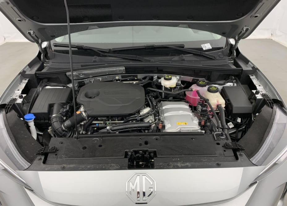 MG ZS 1.5 HYBRID+ 197ch Luxury 0KM — 24