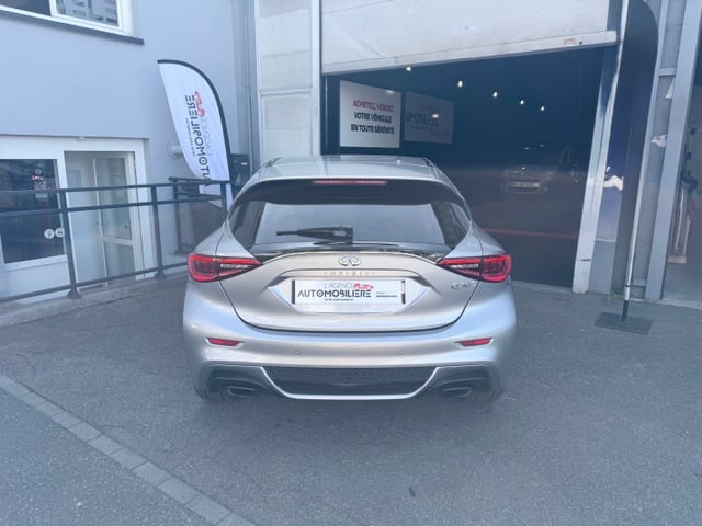 Infiniti Q30 S 2.2 D 7DCT 170 Sport Sièges chauffants - GPS - BVA — 27