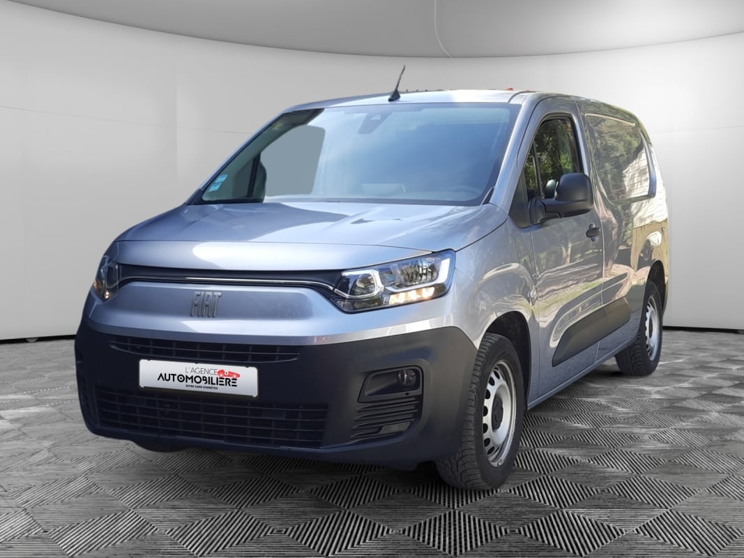 Fiat Doblo Fourgon Utilitaire L2H1 1.5d Blue HDI 131CH boite Auto8/ Garantie Fiat 03/2028 — 1