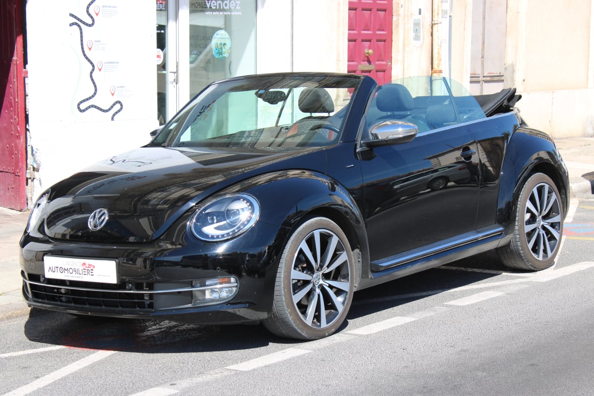 Volkswagen Beetle CABRIOLET 2.0 TDI 110 BLUEMOTION TECHNOLOGY DESIGN DSG BVA ( Sièges chauffants, Caméra de recul, GPS ... ) — 1