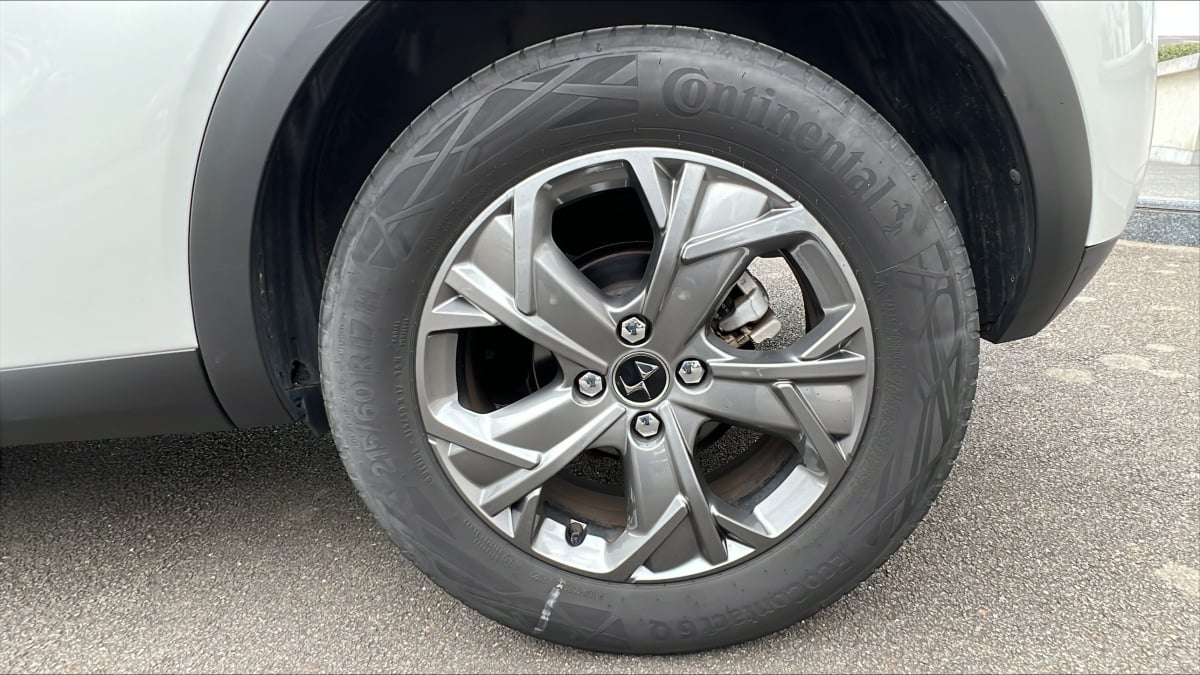 DS DS 3 Crossback 1.2 Pure Tech 100 Montmarte — 32