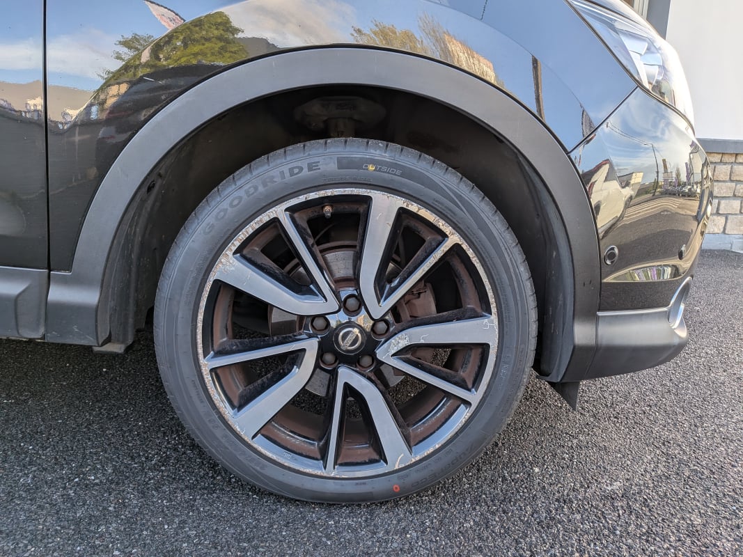 Nissan Qashqai 1.6 DCI 130 TEKNA X-TRONIC — 23