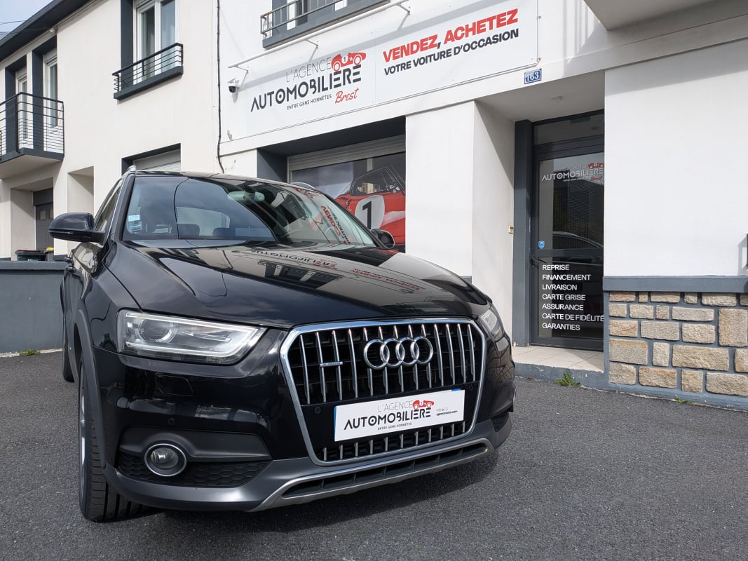 Audi Q3 2.0 TDI 140 QUATTRO AMBITION LUXE — 1