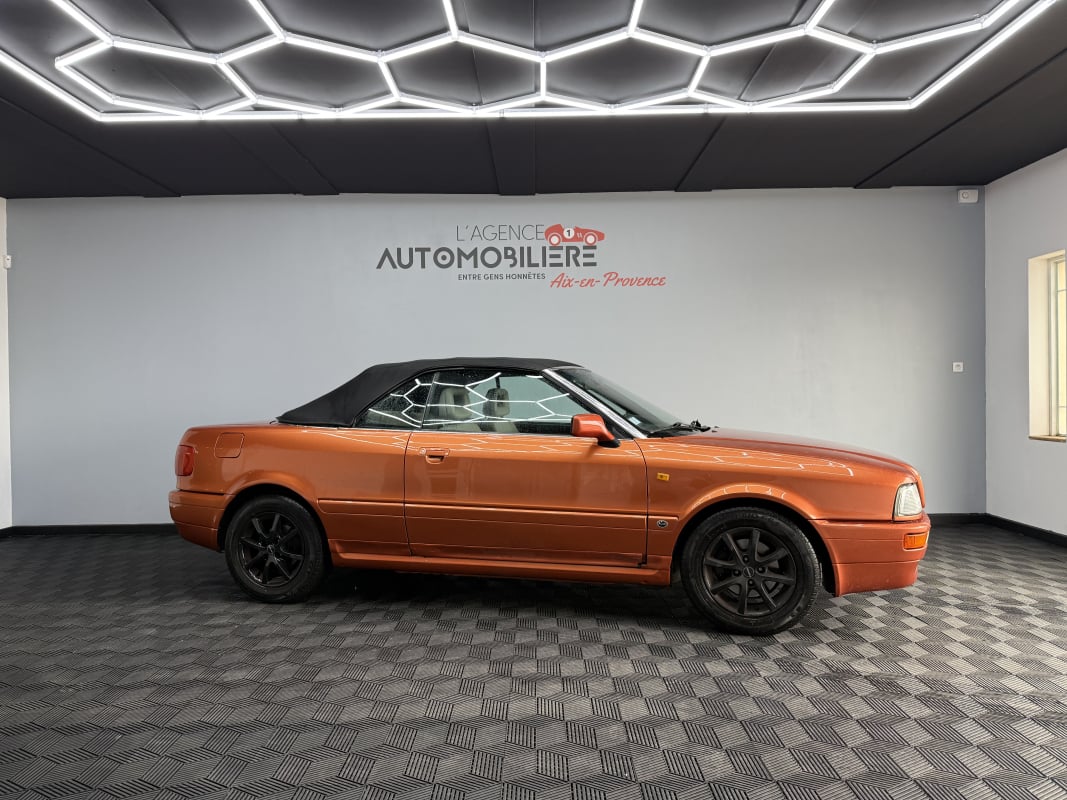 Audi 80 2.3 E CABRIOLET 133 Ch — 2
