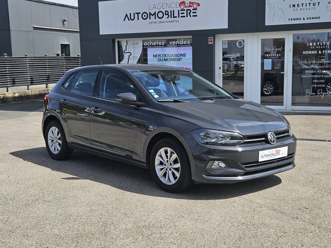 Volkswagen Polo 1.6 TDI 95 CV CONFORT LINE - (Car Play / Android Auto) — 1