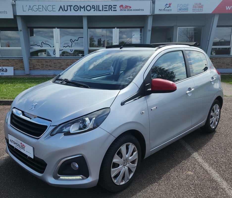 Peugeot 108 1.0 VTi Style Top 5p / Toit ouvrant panoramique — 1