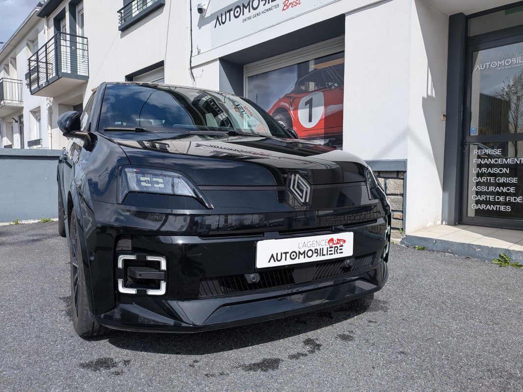 Renault R5 ICONIC 5 150CH AUTONOMIE CONFORT 52 KW — 1