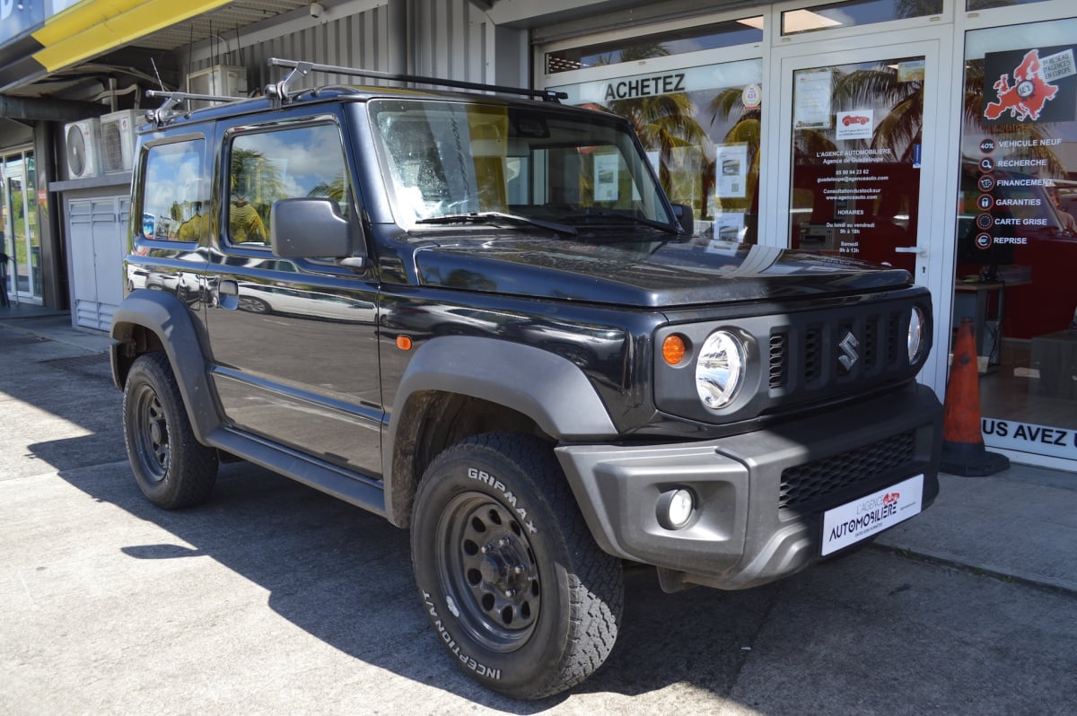 Suzuki Jimny II 1.5 VVT PRIVILEGE 2PL — 2