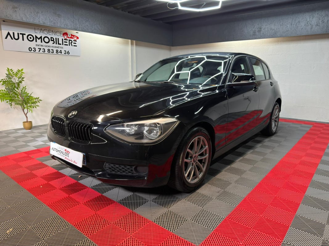 BMW Série 1 (F20) LOUNGE 116i 1.6 i 136 cv Boîte auto — 1
