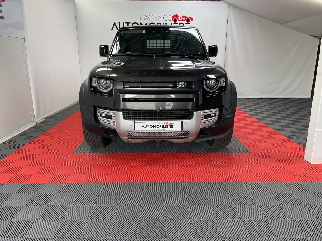 Land Rover Defender 110 3.0D I6 D250 HARD TOP SE MARK IV — 2